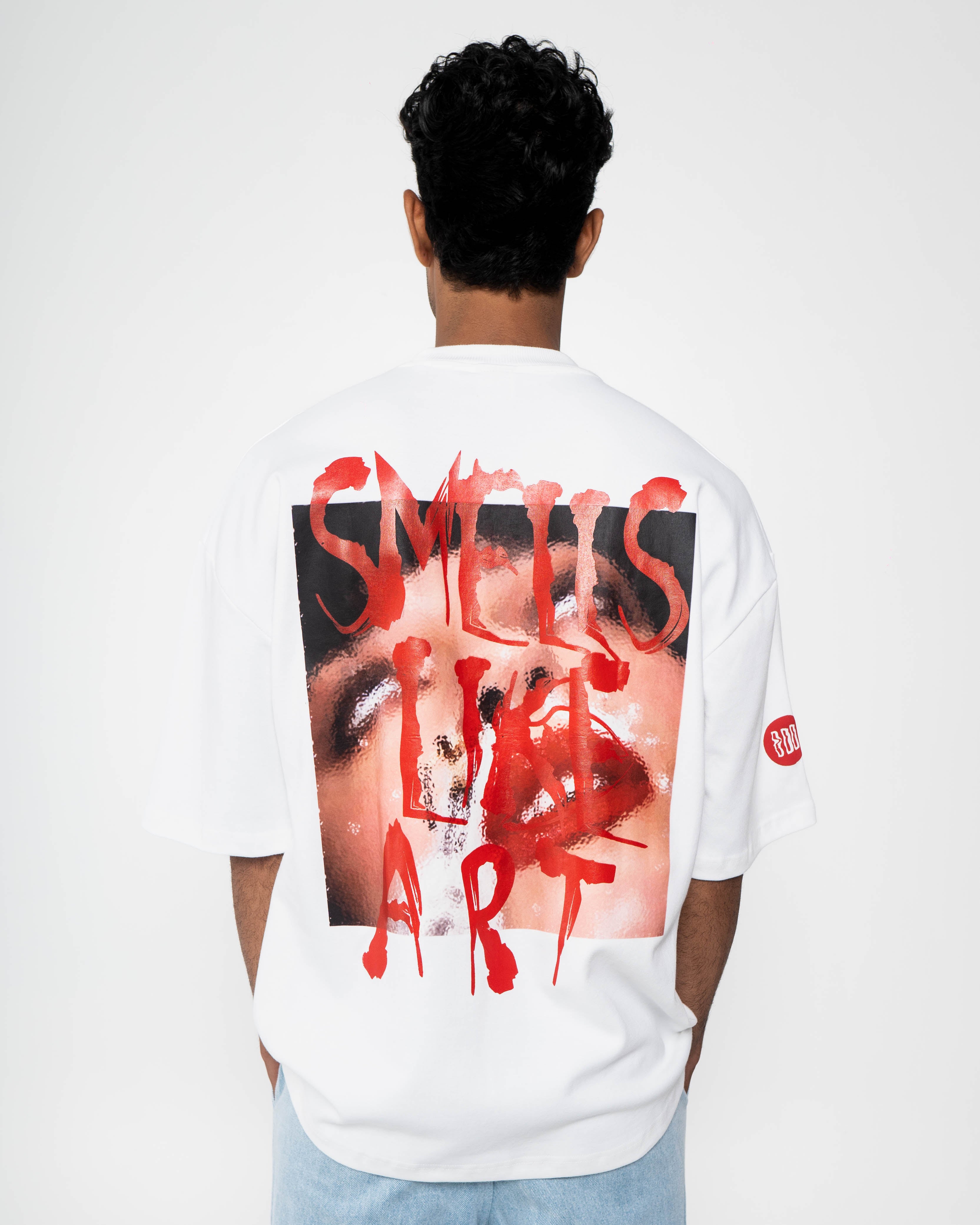 SMELLS LIKE ART TSHIRT