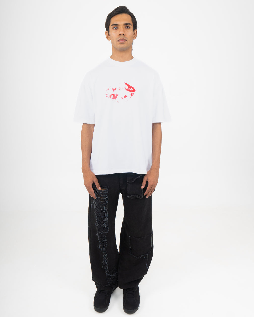 'Kiss Me' Tshirt