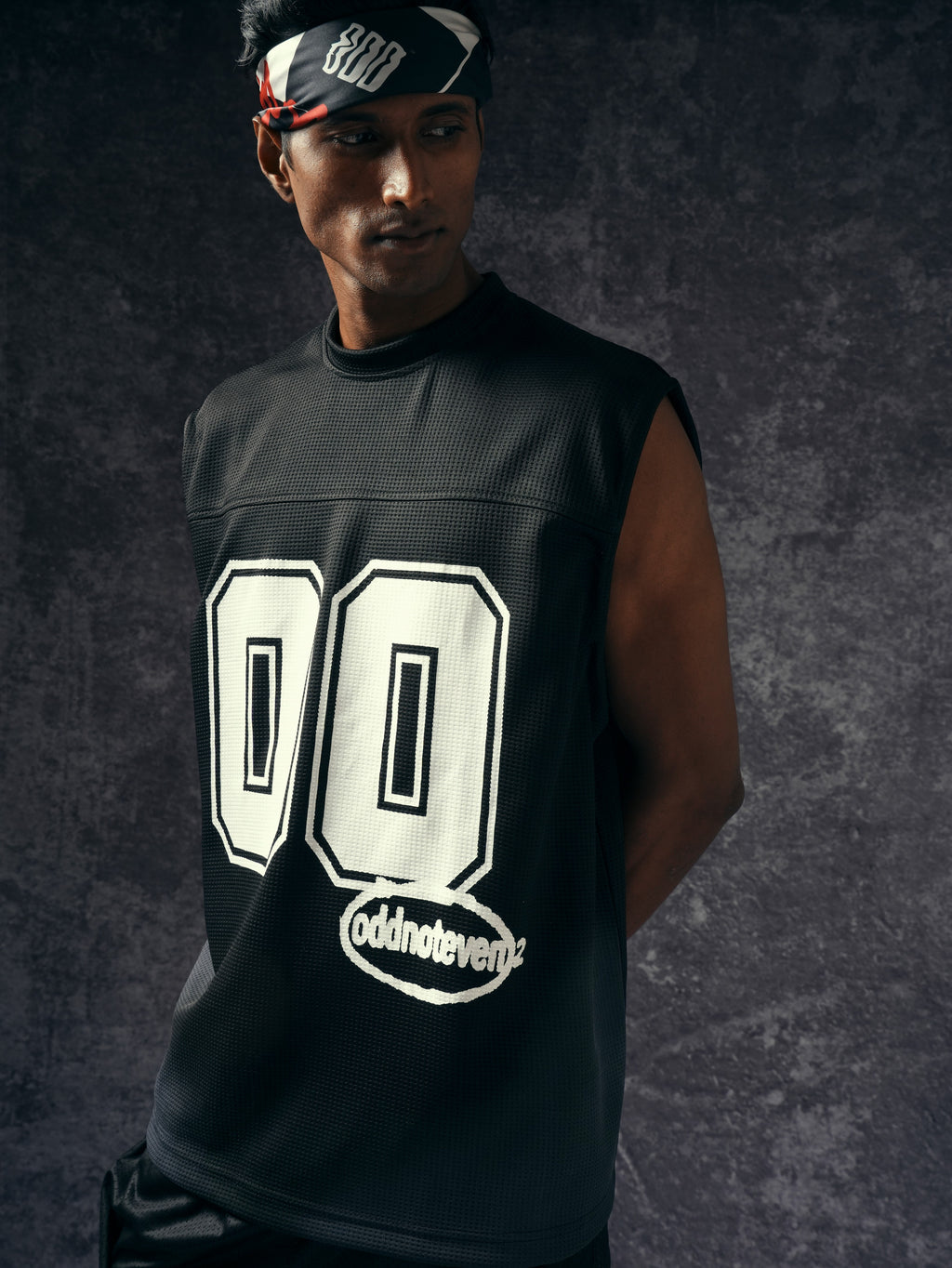 00 Black Basic Sleeveless Jersey