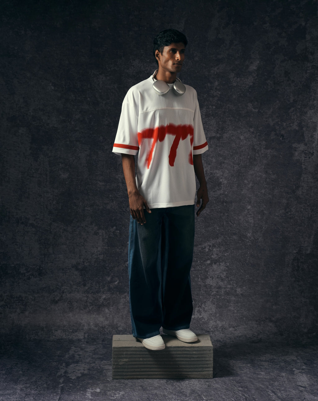 777 White Basic Jersey
